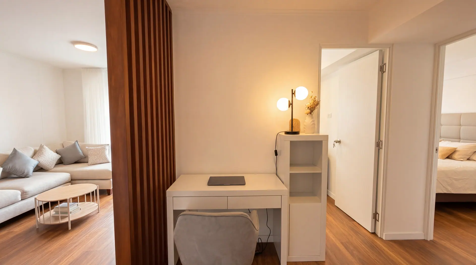 Sala y habitaciones de un departamento con reportes mensuales al propietario