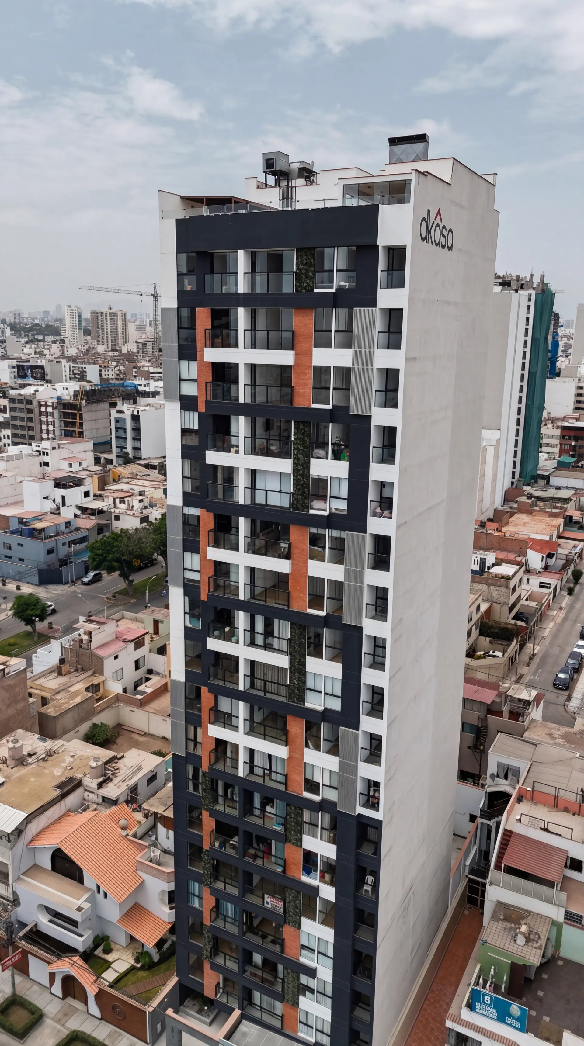 Fachada de un edificio cuya administración coordina Maison Nova